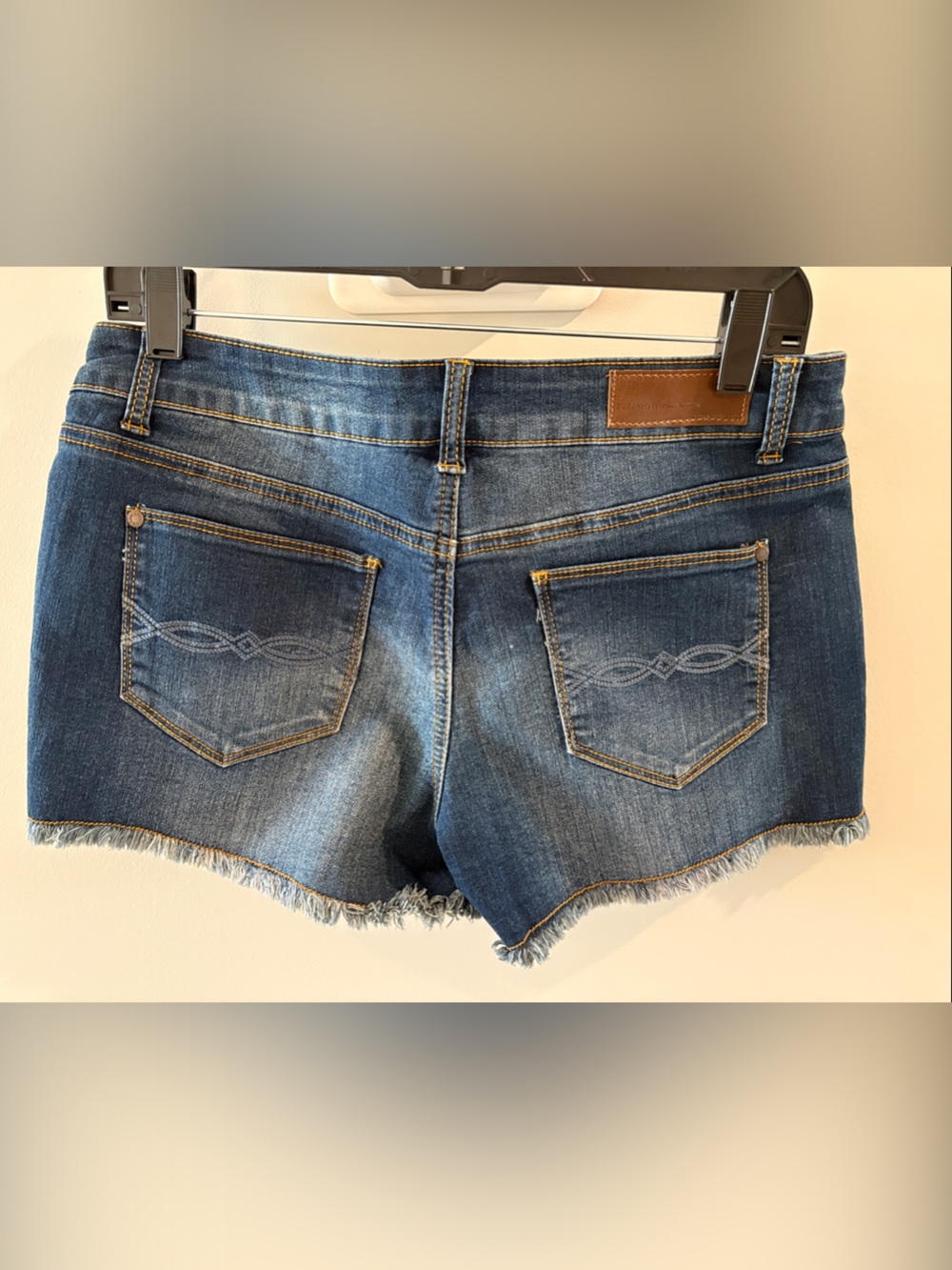 NWOT Buffalo David Bitton Blue Frayed Hem Denim Shorts - Picture 3 of 3